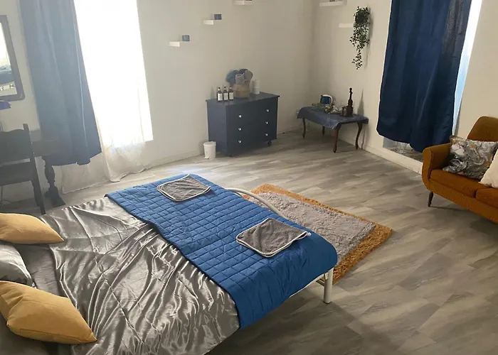 Maleth House Konukevi *