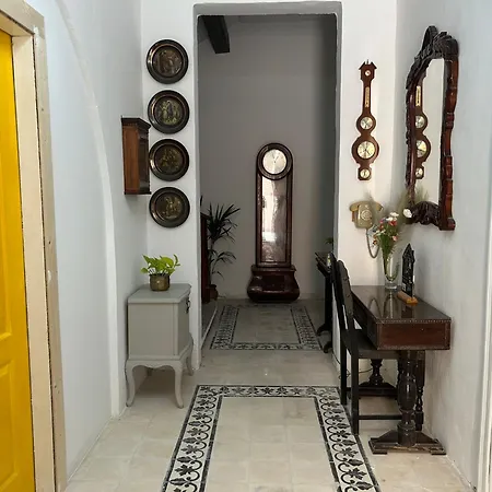 Gasthuis Maleth House