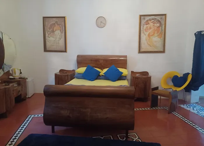 Guest house Maleth House *